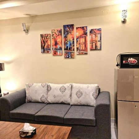 Comfortable & Lovely 1 Bed Apt In Bahria Town Rawalpindi Dış mekan fotoğraf